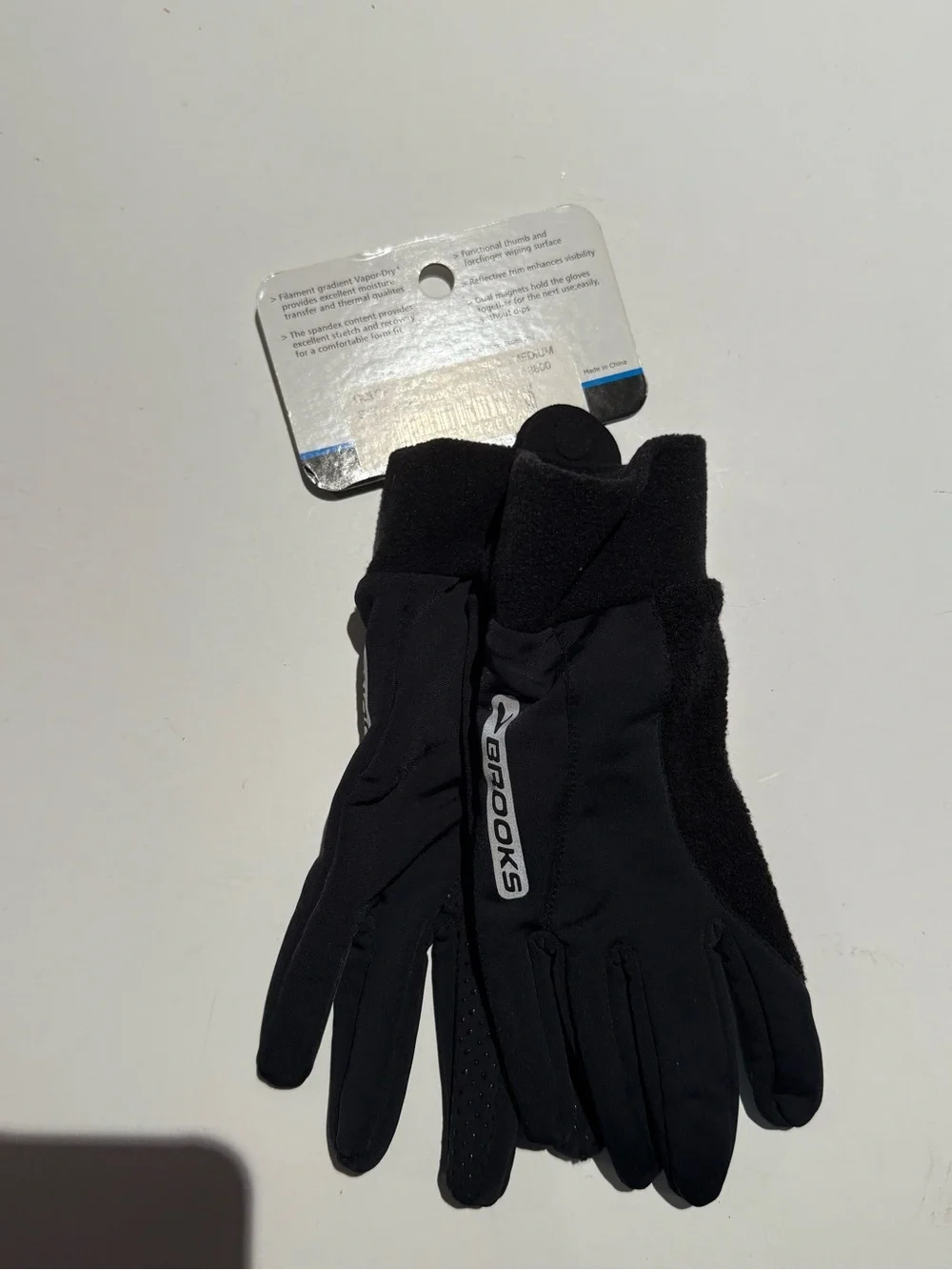 Brooks lightweight gloves